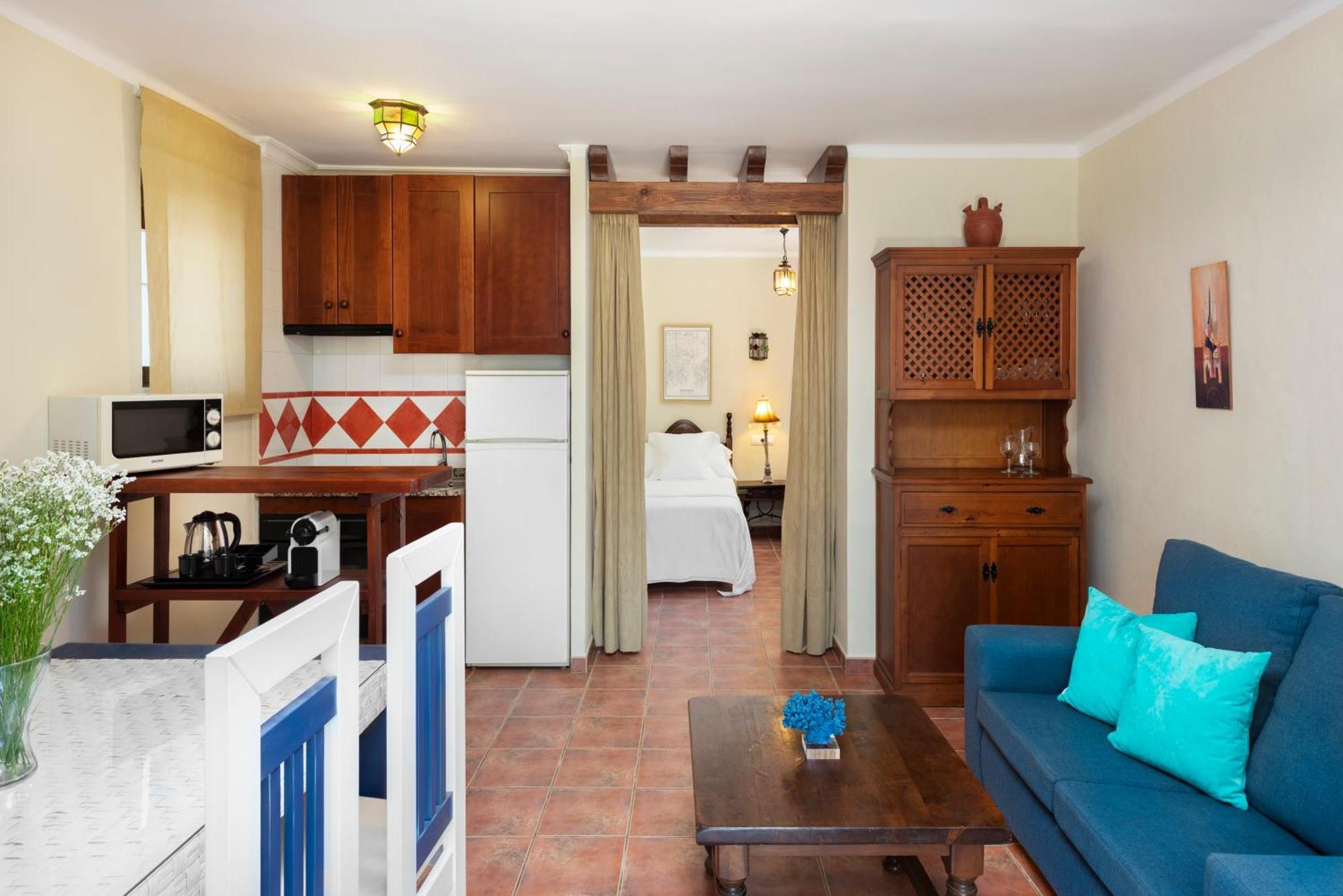 Suites Cortijo Fontanilla Коніль-де-ла-Фронтера Екстер'єр фото