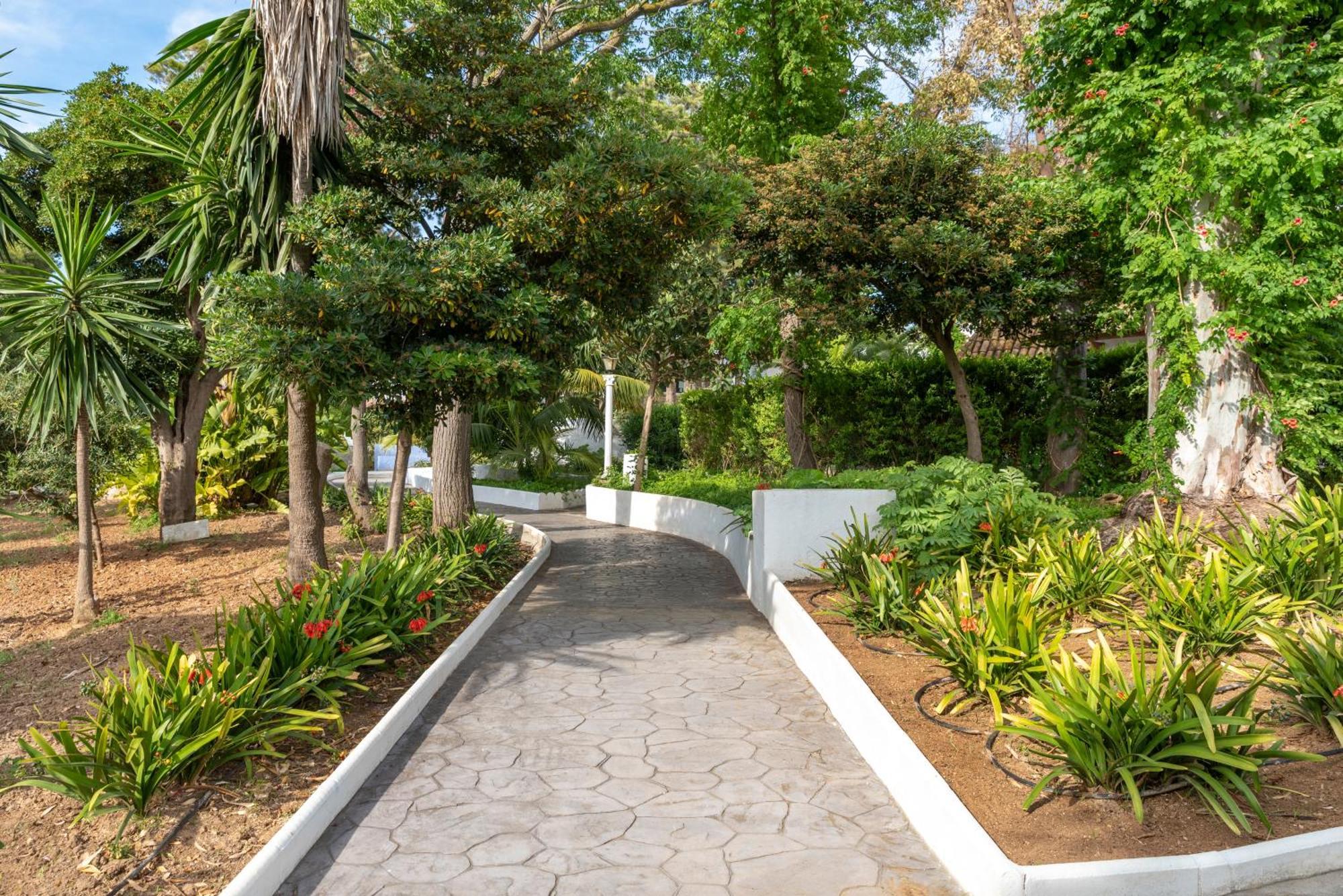 Suites Cortijo Fontanilla Коніль-де-ла-Фронтера Екстер'єр фото
